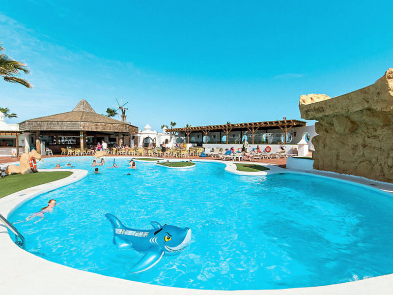 App. Sands Beach Resort