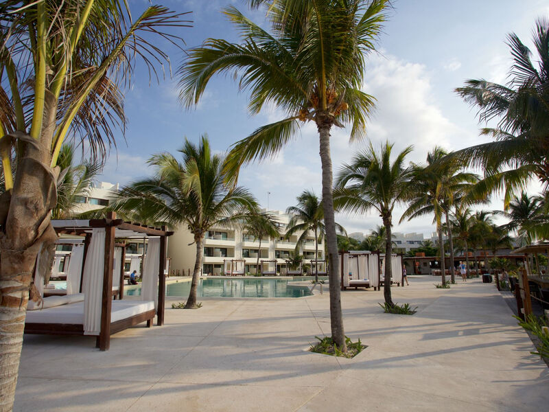 Akumal Bay Resort