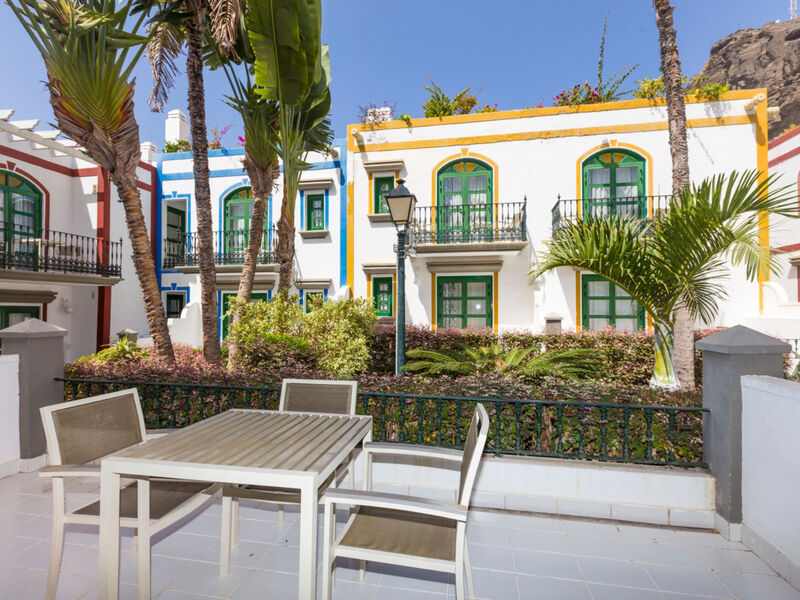 Apartamentos Livvo Puerto De Mogan