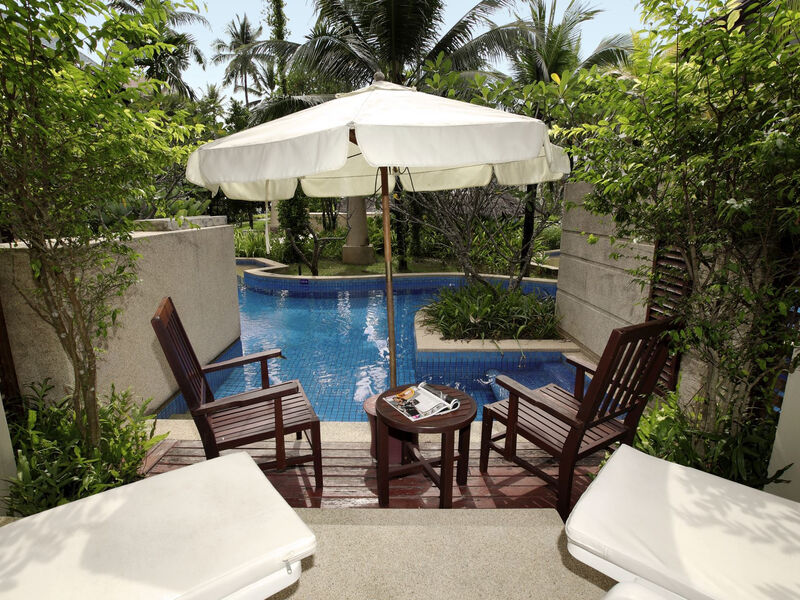 Apsara Beachfront Resort &Amp; Villa