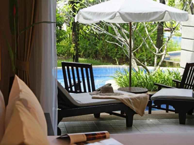 Apsara Beachfront Resort &Amp; Villa