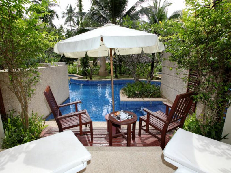 Apsara Beachfront Resort &Amp; Villa