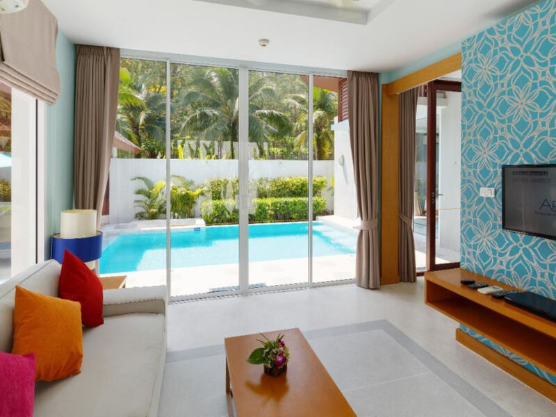 Apsara Beachfront Resort &Amp; Villa