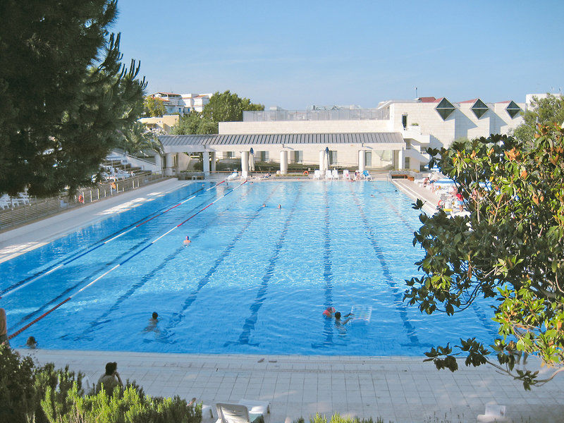 ATA Naxos Beach Res