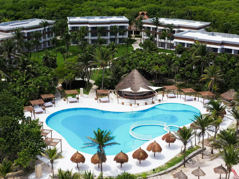 Bahia Principe Grand Tulum