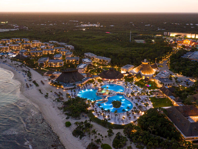 Bahia Principe Grand Tulum