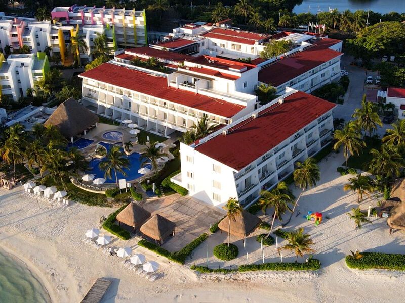 Cancun Bay Resort