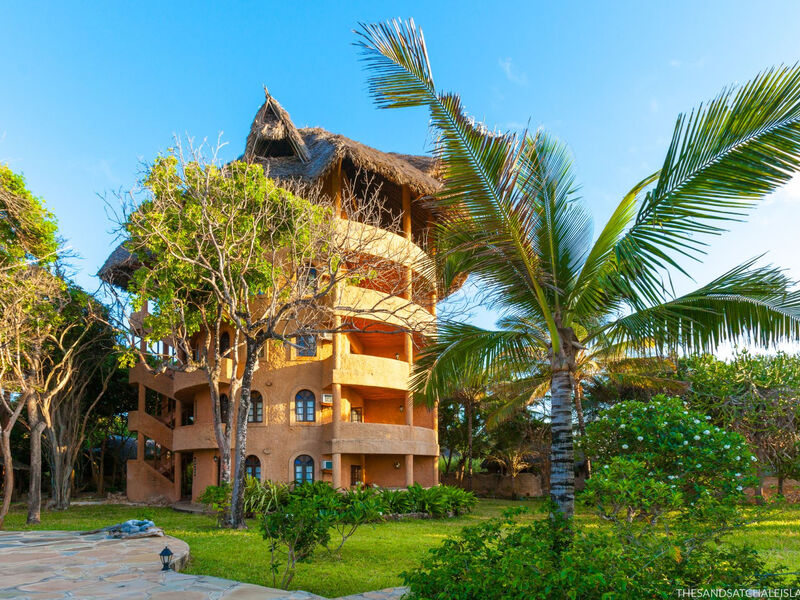 Chale Island Resort