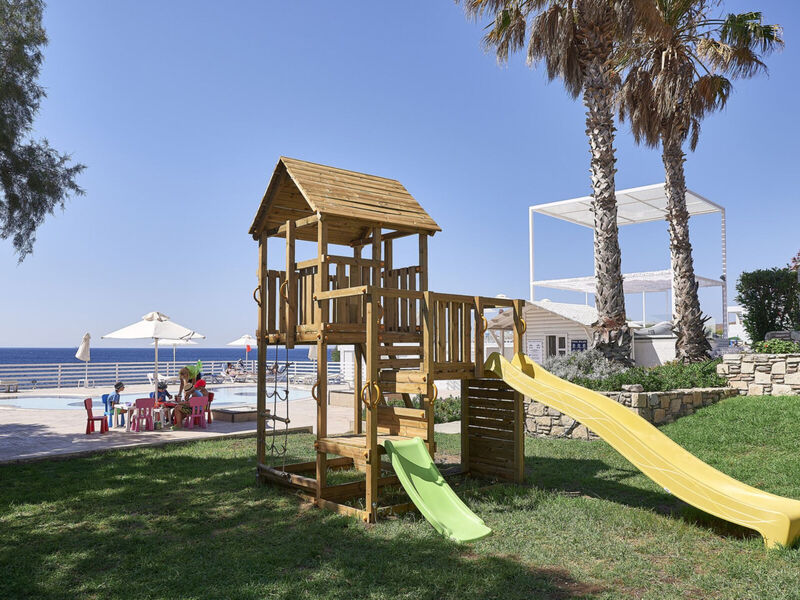 Dimitra Beach Hotel &Amp; Suites