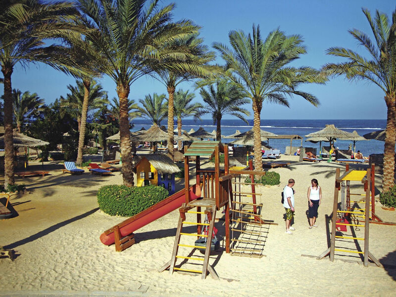 Flamenco Beach &Amp; Resort