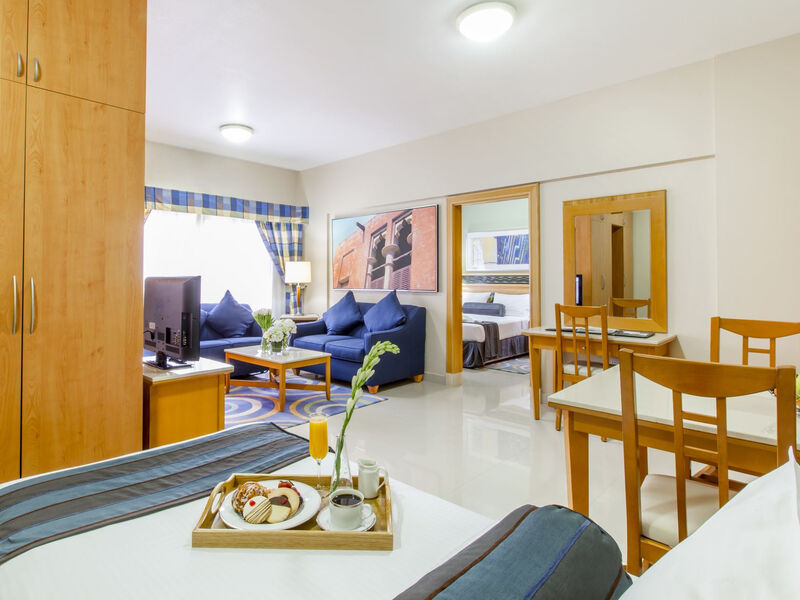 Golden Sands Hotel Apartments