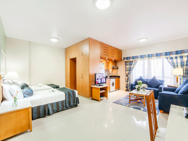 Golden Sands Hotel Apartments