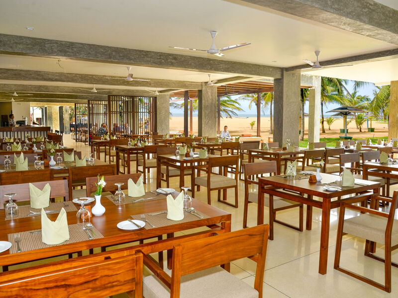 Goldi Sands Hotel