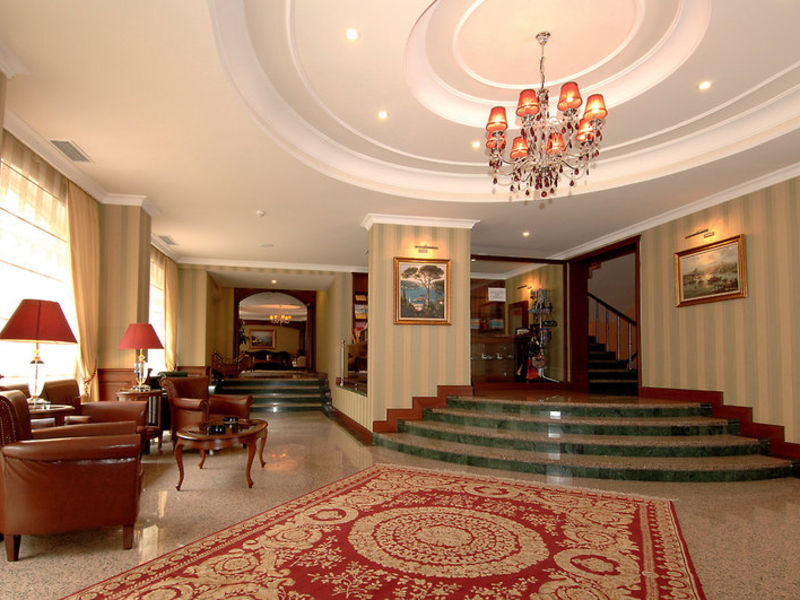 Grand Yavuz Hotel