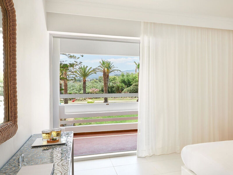 Grecotel Lux.Me White Palace