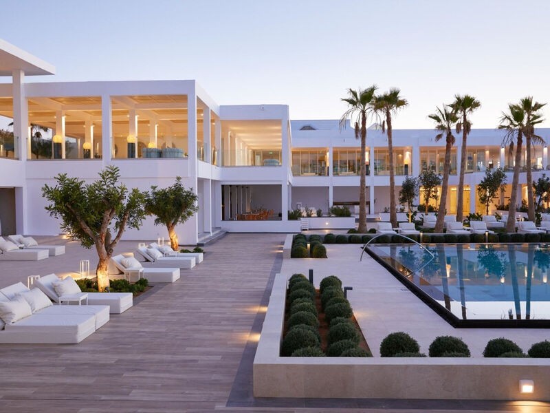 Grecotel Lux.Me White Palace