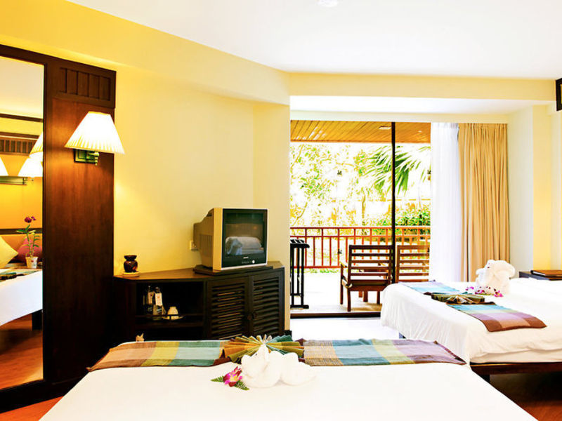 Katathani Phuket Beach Resort