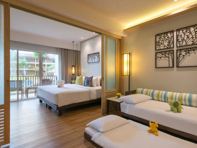 Katathani Phuket Beach Resort