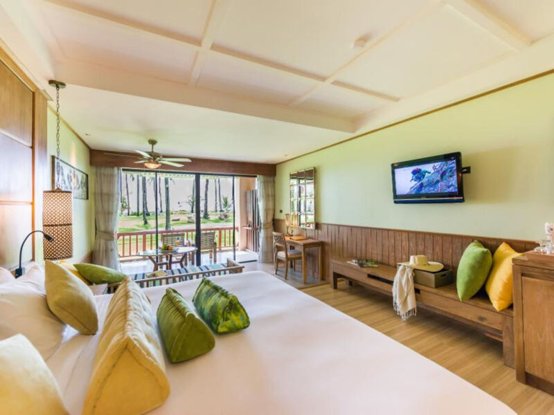 Katathani Phuket Beach Resort