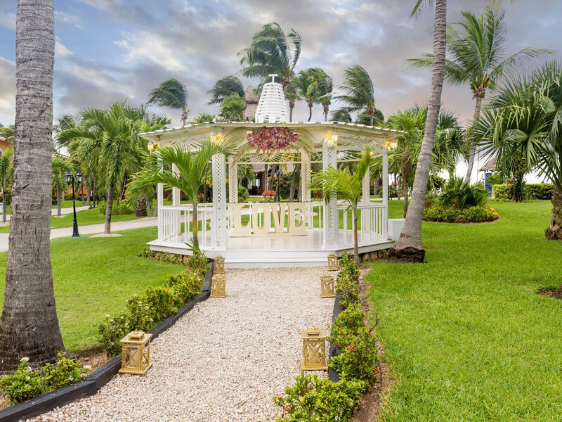 Ocean Maya Royale