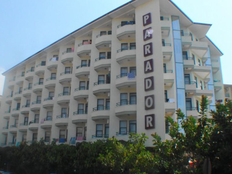 Parador Hotel