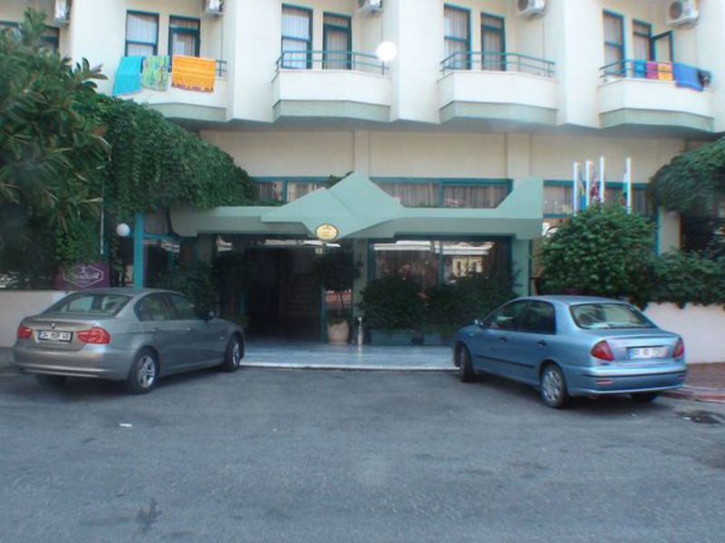 Parador Hotel