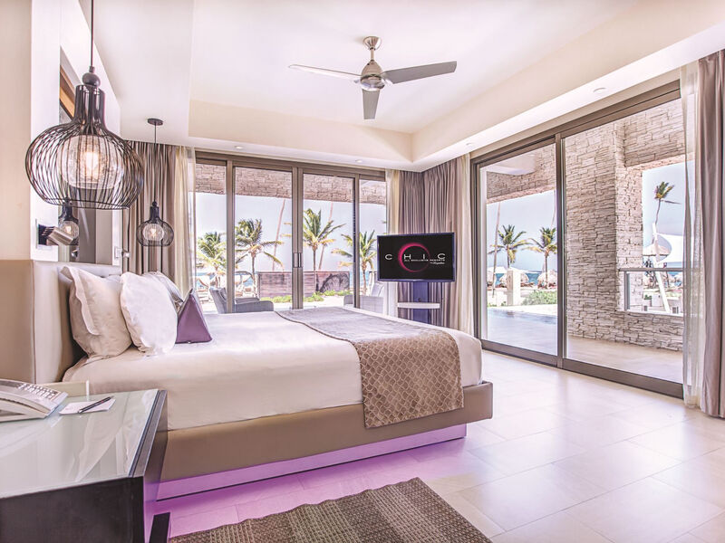 Royalton Chic Punta Cana Resort &Amp; Spa