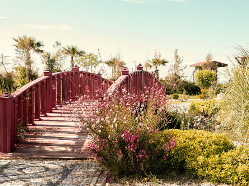 SENTIDO Flora Garden