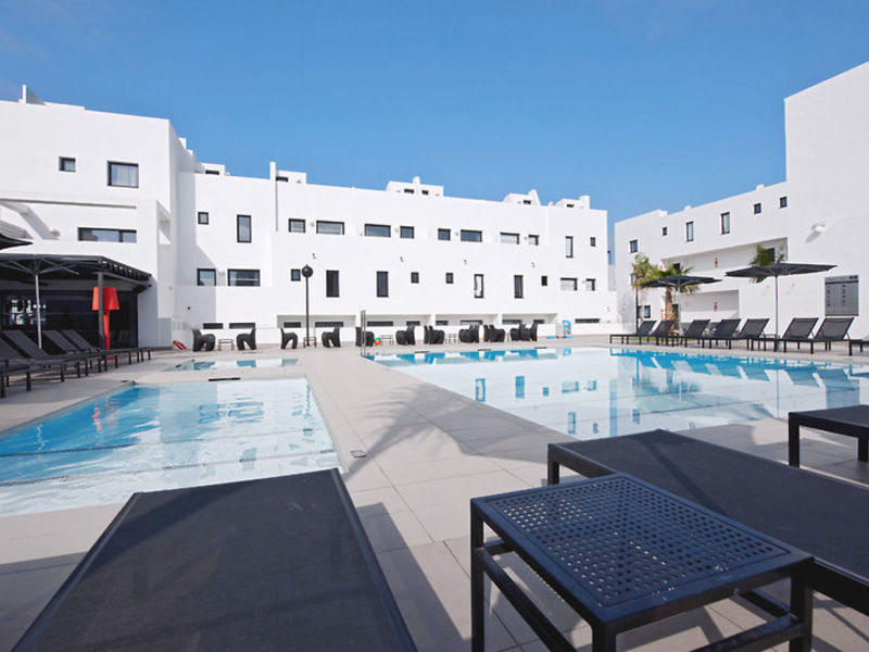 SENTIDO Migjorn Suites &